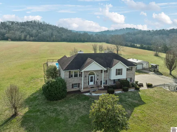 1787 Thompson Station Rd W, Thompsons Station, TN 37179