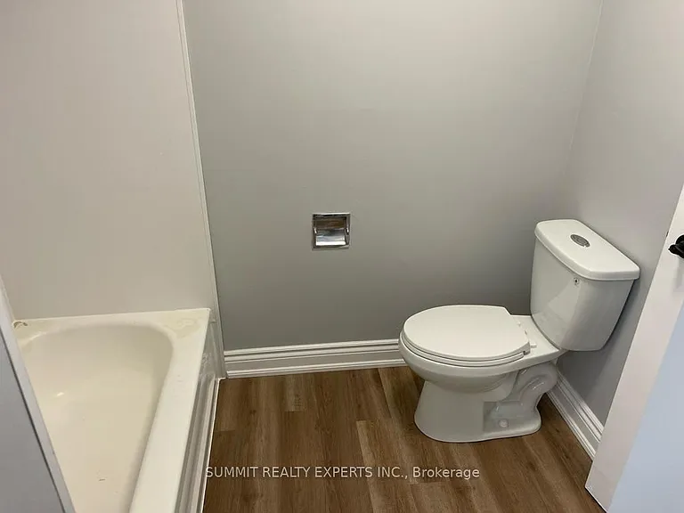 40 Thorsby Ct — Photo 11