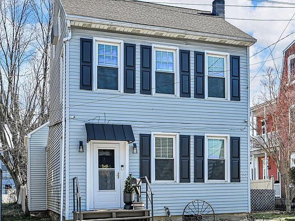 4th image of 108 S College St