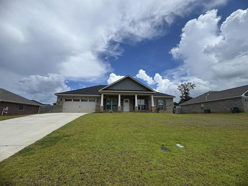 219 Brookestone Dr — Photo 2
