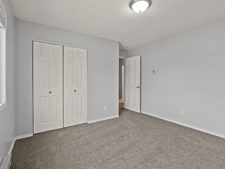 310 N Raymond Rd #D7 — Photo 14