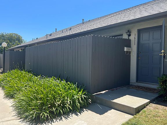3rd image of 1611 Firvale Ave