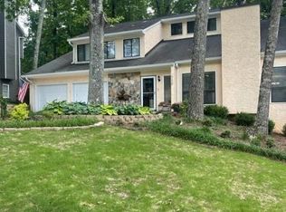 720 Wood Valley Trce, Roswell, GA 30076