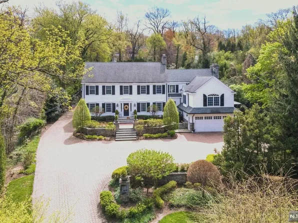 293 Morrow Rd, Englewood, NJ 07631