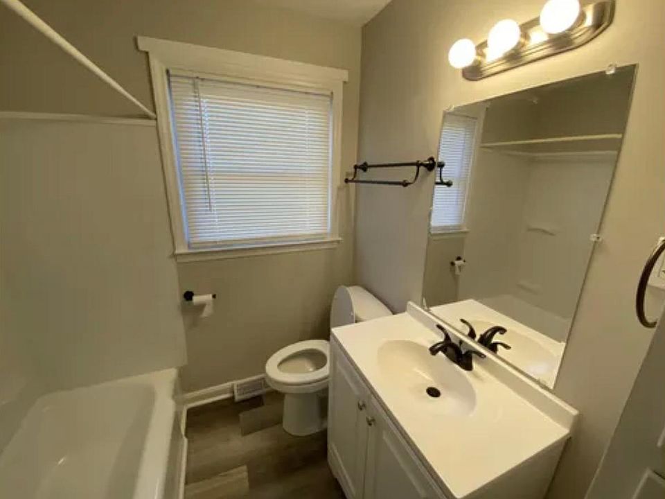 1st image of 818 Boulware Ave