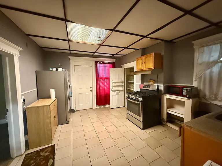 304 Harrison Ave #1 — Photo 3