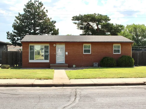 2512 General Hancock Rd, Hays, KS 67601