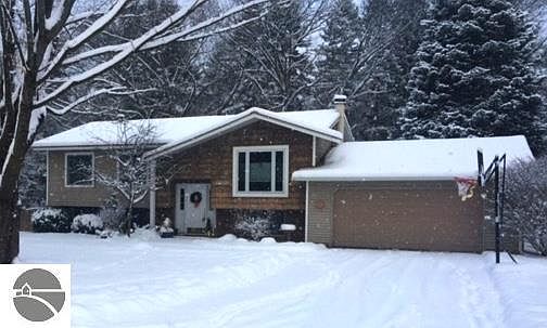 1st image of 2203 Aspen Dr
