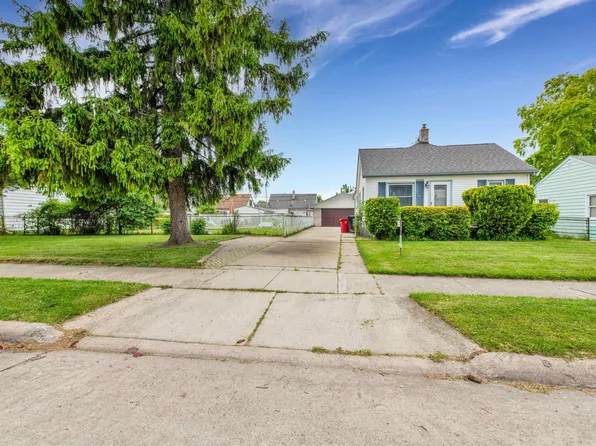 25697 Send St, Roseville, MI 48066