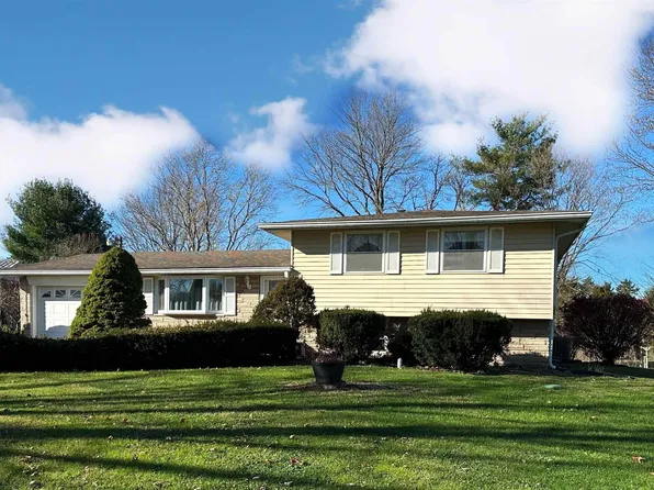6600 W Ratliff Rd, Bloomington, IN 47404