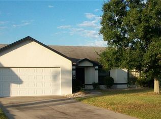 426 Loma Bonita Dr, Davenport, FL 33837