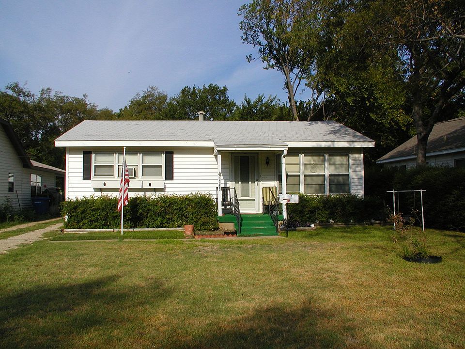 Home for Sale in Carrollton, Texas $74,900