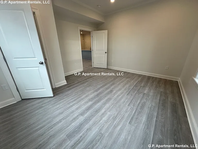 605 Broadway #201 — Photo 14