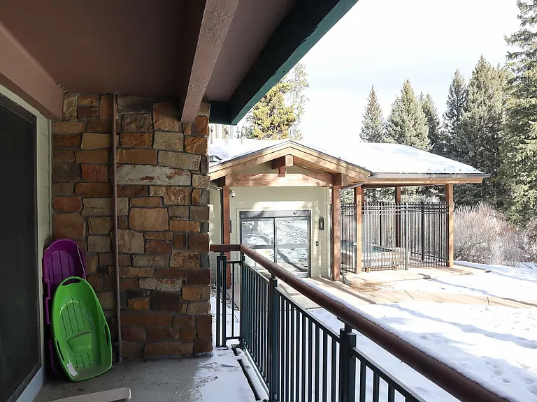 455 Village Rd #ID1387669P — Photo 21