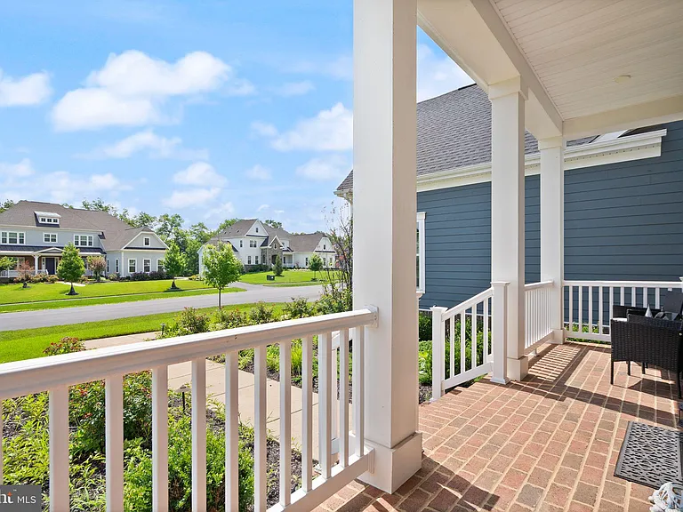 23297 Hastings Ridge Ct — Photo 25