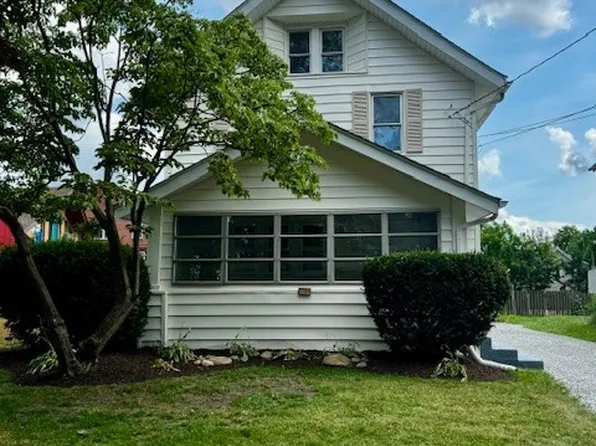 1160 Carey Ave, Akron, OH 44314