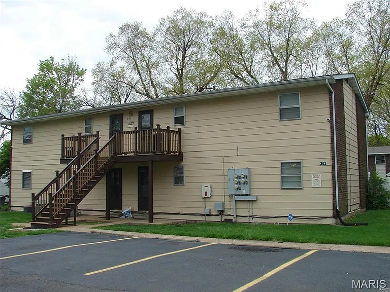 304 Estate Dr #C — Photo 9