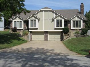 9706 W 83rd Ter, Overland Park, KS 66212