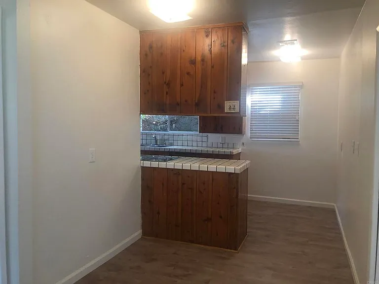 3535 Helix St — Photo 12