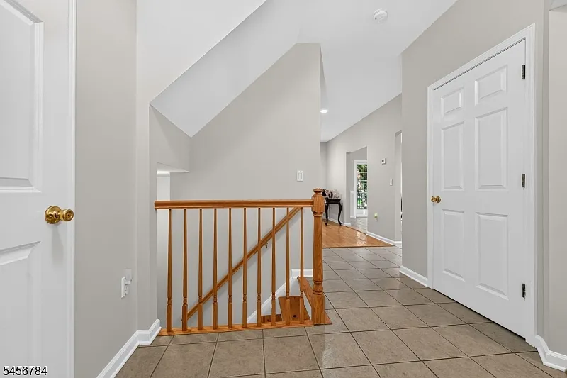 3 bed, 2.5 bath, $3,500 — Photo 2