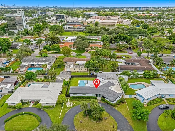 3444 Buchanan St, Hollywood, FL 33021