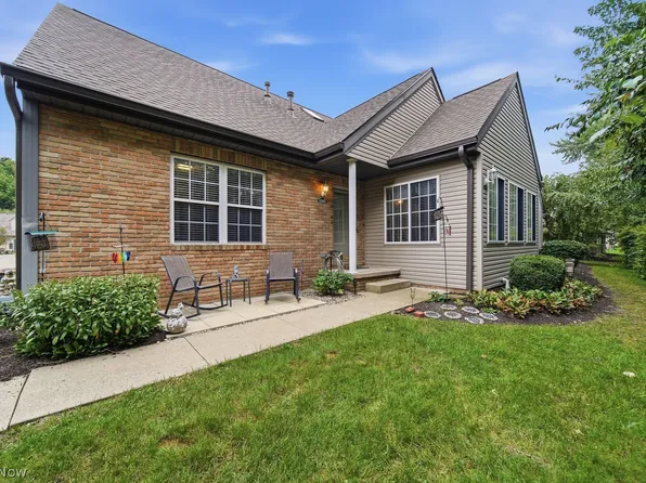 1543 Cambridge Ave SW, North Canton, OH 44709