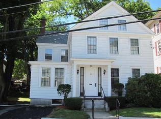 30 Mechanic St, Fitchburg, MA 01420