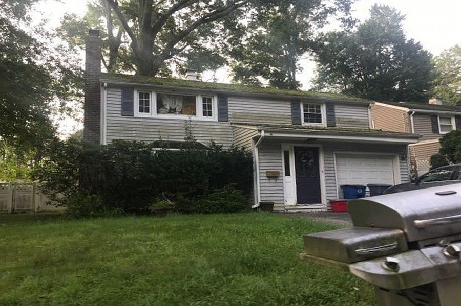 2nd image of 176 E Prospect St