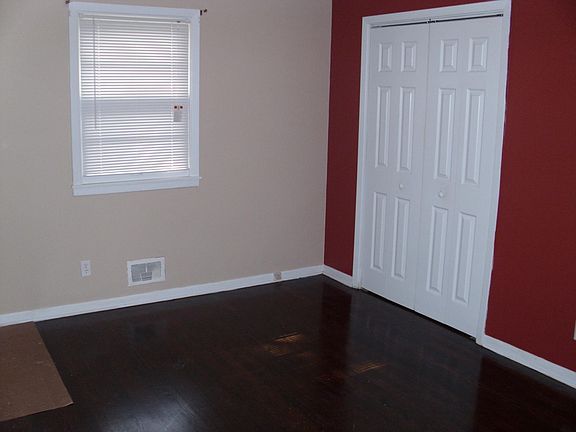 2nd image of 8736 Crescent Ave