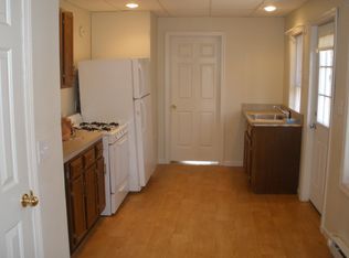 29 E Silver St APT 2, Westfield, MA 01085