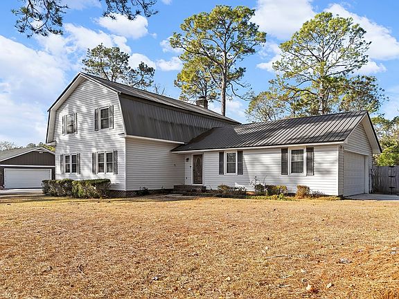 2nd image of 2607 Lansing Dr