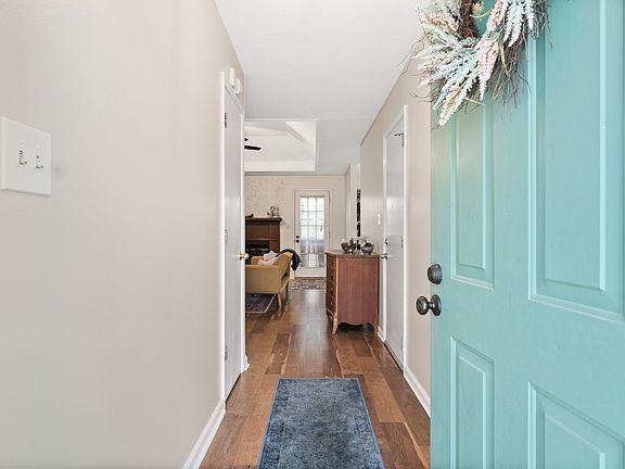 5th image of 777 Leigh Ann Dr