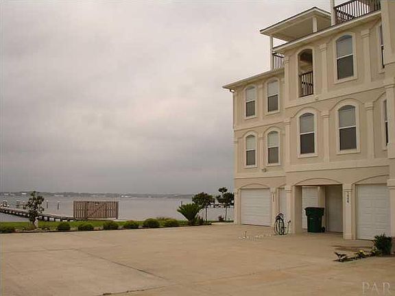 2nd image of 1446 Bahia Dr