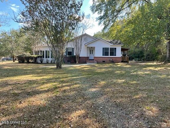 3rd image of 606 Fortenberry Dr