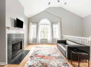1536 N Claremont Ave APT 3, Chicago, IL 60622