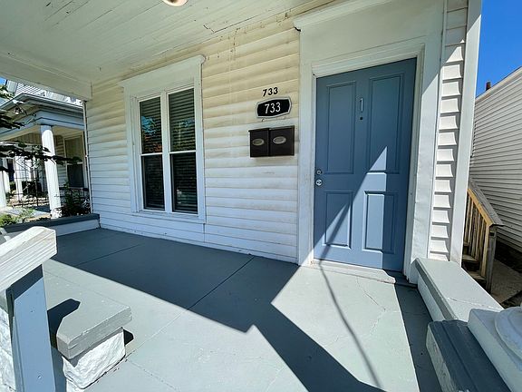 2nd image of 733 E Oak St #1
