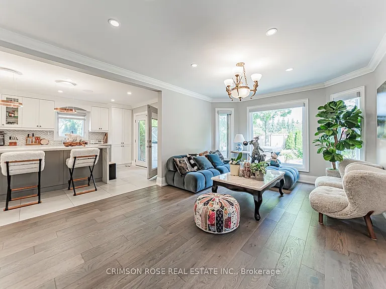 1588 Stationmaster Ln #UPPER HALF — Photo 10
