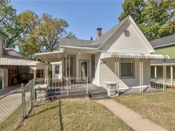 934 W 7th St, Leavenworth, KS 66048