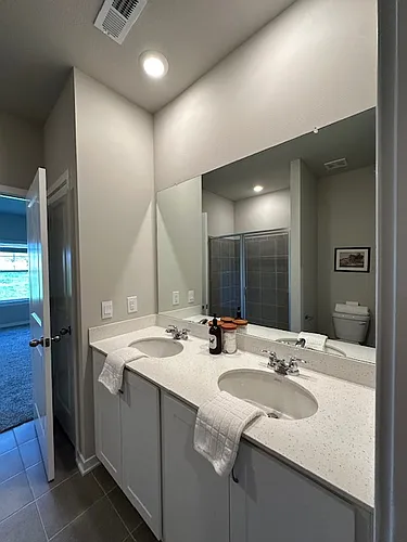 2841 SW Plaza Ln Photo 1