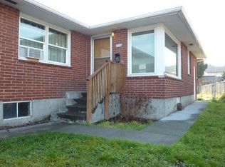 1716 E 10th St, The Dalles, OR 97058