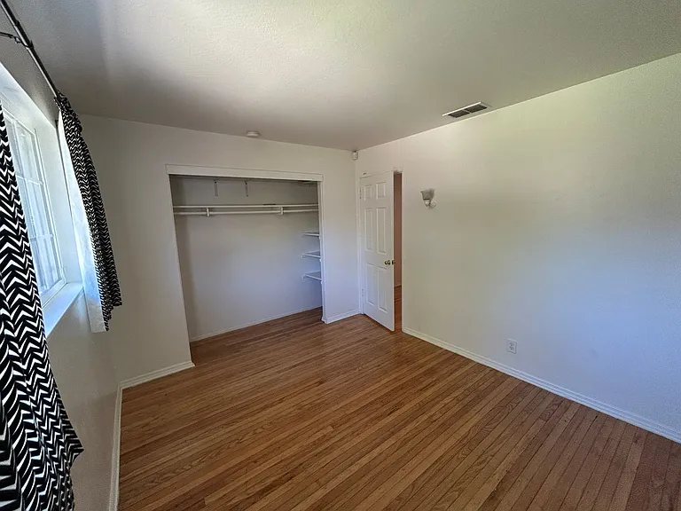 4607 11th Ave — Photo 15