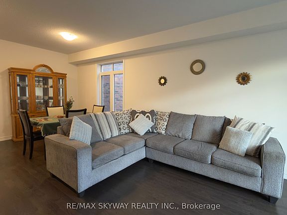 3rd image of 2170 Lozenby St
