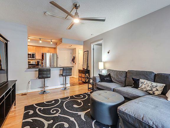 4th image of 7500 Woodmont Ave APT 1012