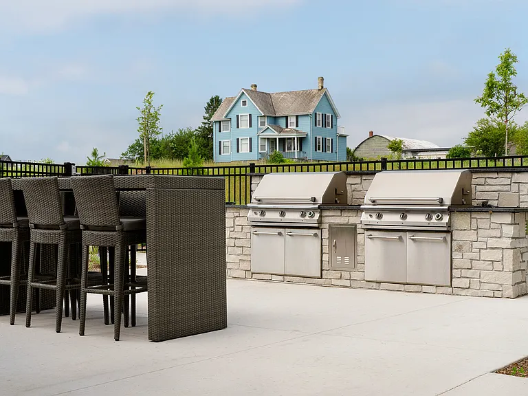 Seasons at Grafton Grilling Stations