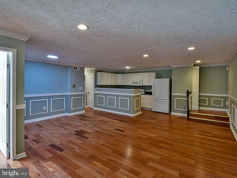 1st image of 8011 Mandan Rd APT 303
