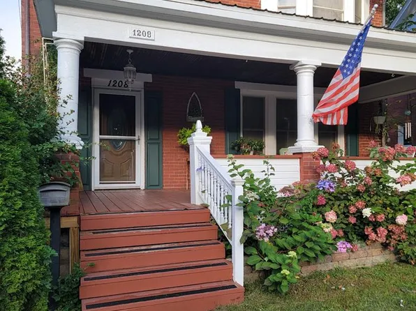 1208 W 1st St, Oil City, PA 16301