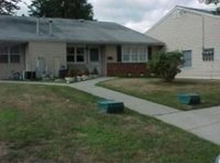 3 Haven Dr, Matawan, NJ 07747