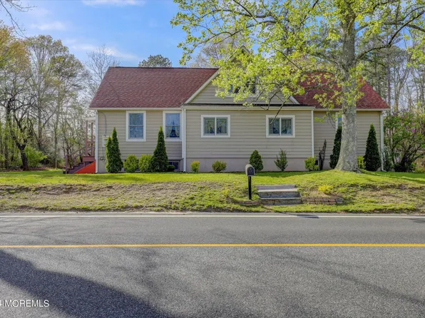 710 Freehold Road #A & B, Jackson, NJ 08527