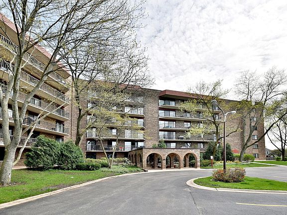 4th image of 111 S Baybrook Dr Unit 409