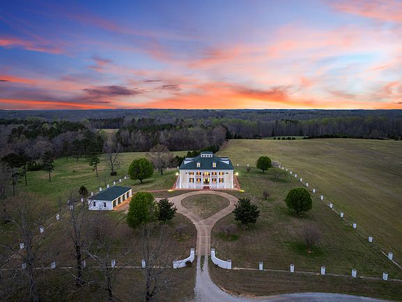 5th image of 99 Posey Cir